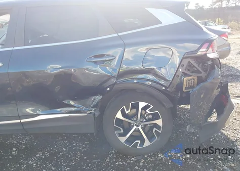 2023 Kia Sportage Hybrid Ex from USA, damaged, VIN KNDPVCAG0P7106866